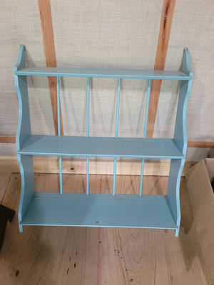 Solid Shelves - Image 1 of 8