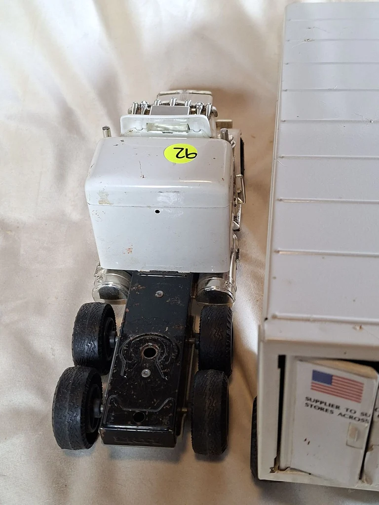VINTAGE ERTL Nash Finch Company Toy Semi Truck and Trailer, METAL - image 6 of 11