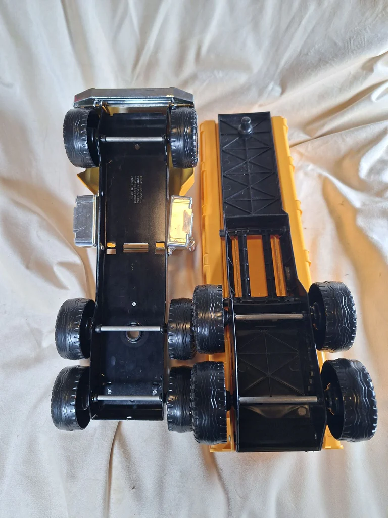 Nylint Hard Hat Toy Dump Truck and Trailer - image 7 of 8