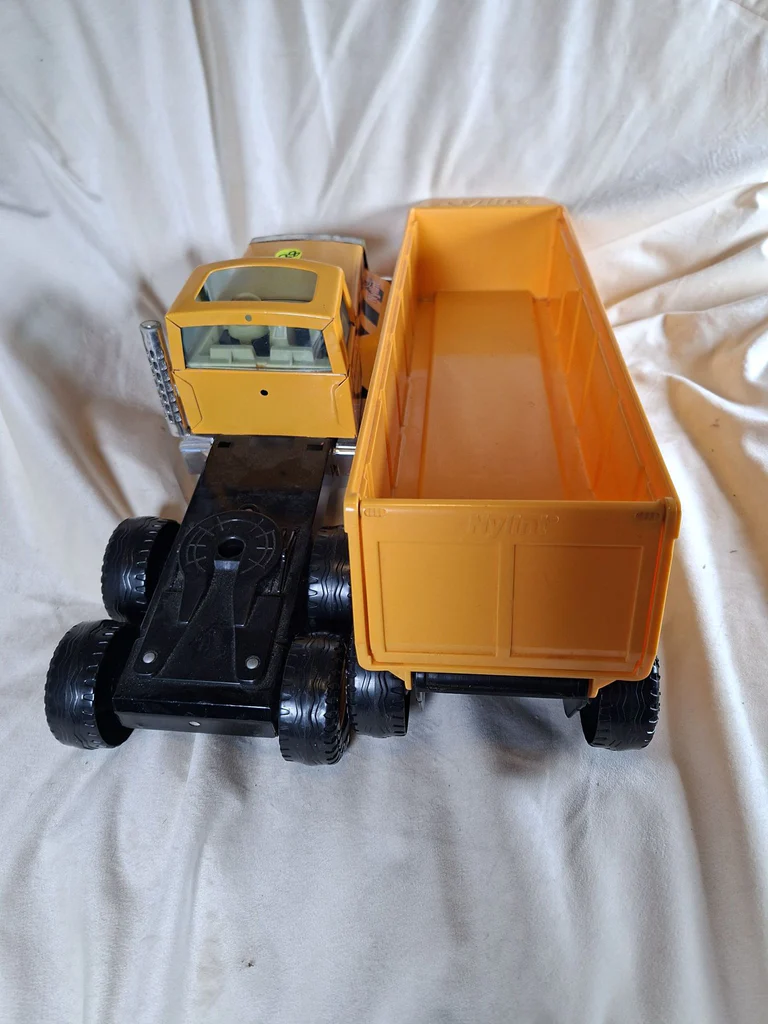 Nylint Hard Hat Toy Dump Truck and Trailer - image 6 of 8