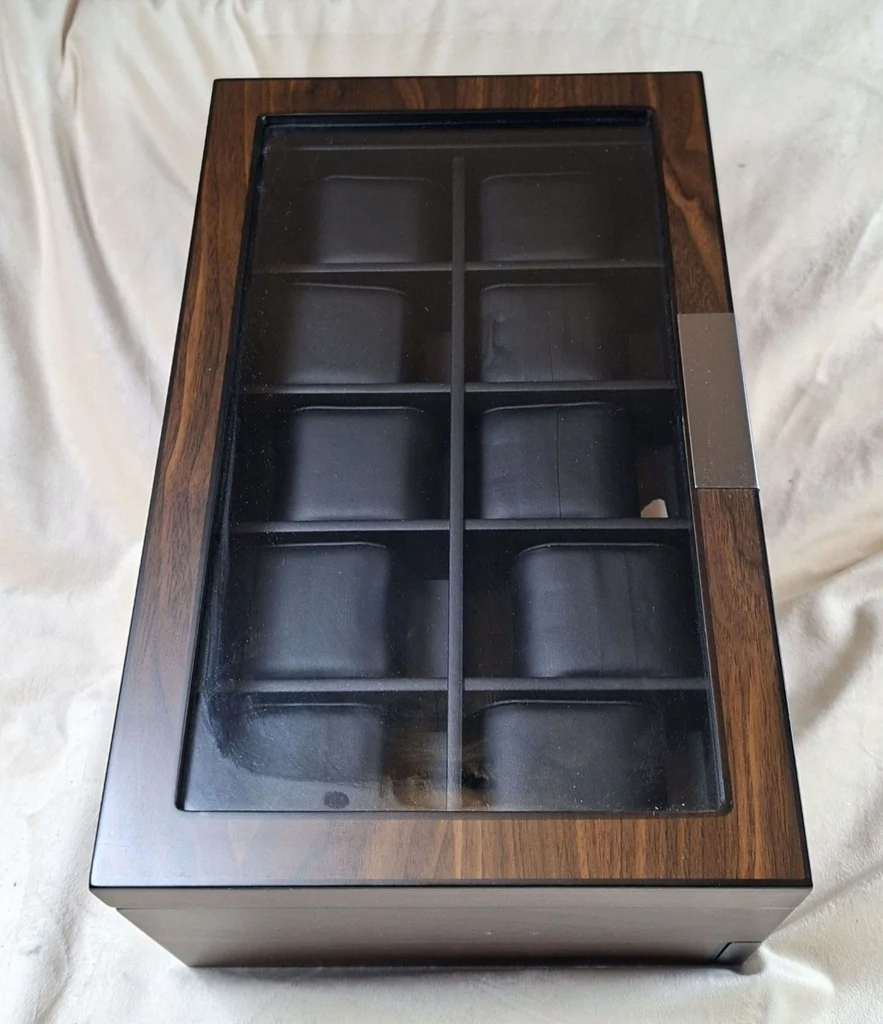 DECOREBAY Luxury Wooden Watch Display/Storage Box, IN Original Box Like New - image 3 of 7