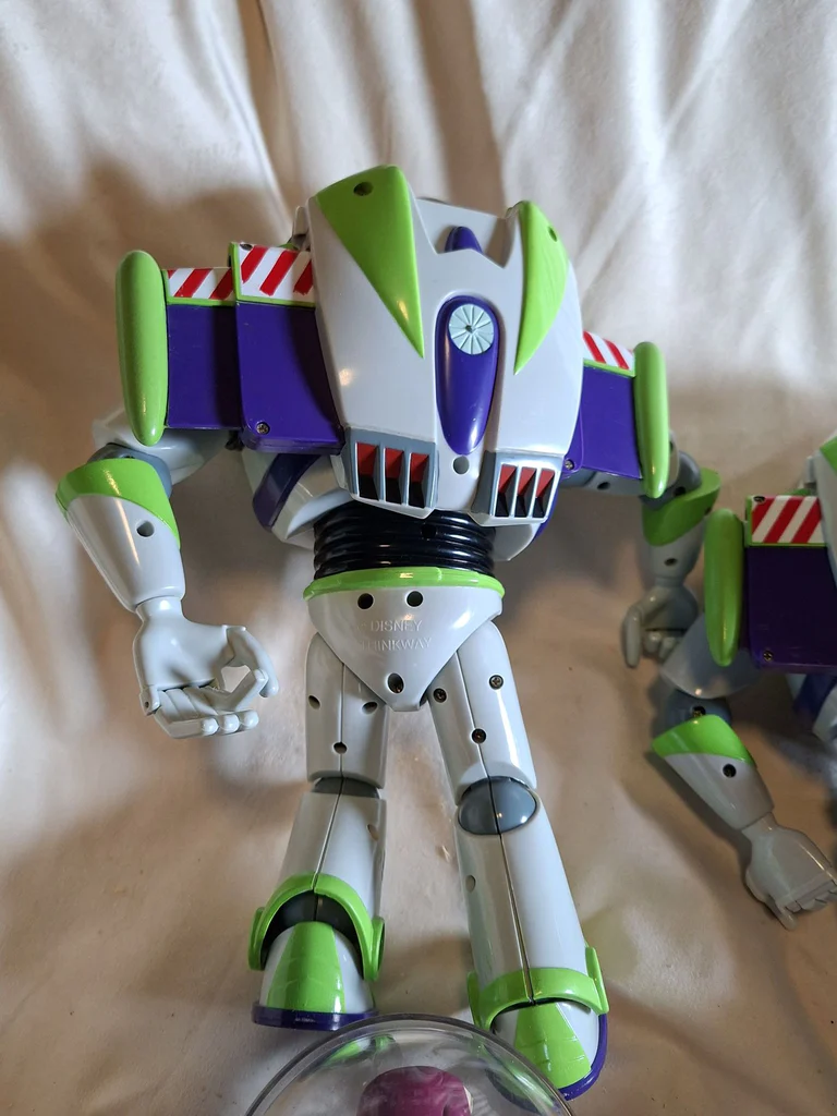 Three Vintage Disney Buzz Lightyear Action Figures - image 5 of 8