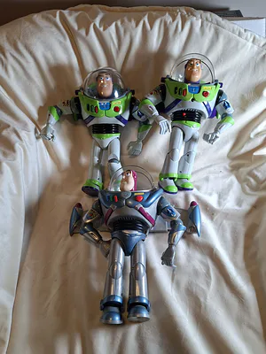 Three Vintage Disney Buzz Lightyear Action Figures - Image 1 of 8