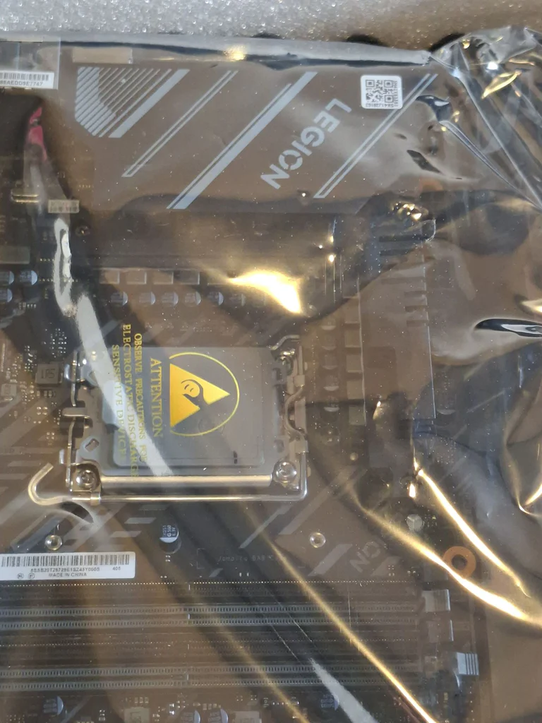Lenovo Legion Motherboard BRAND NEW - image 3 of 9