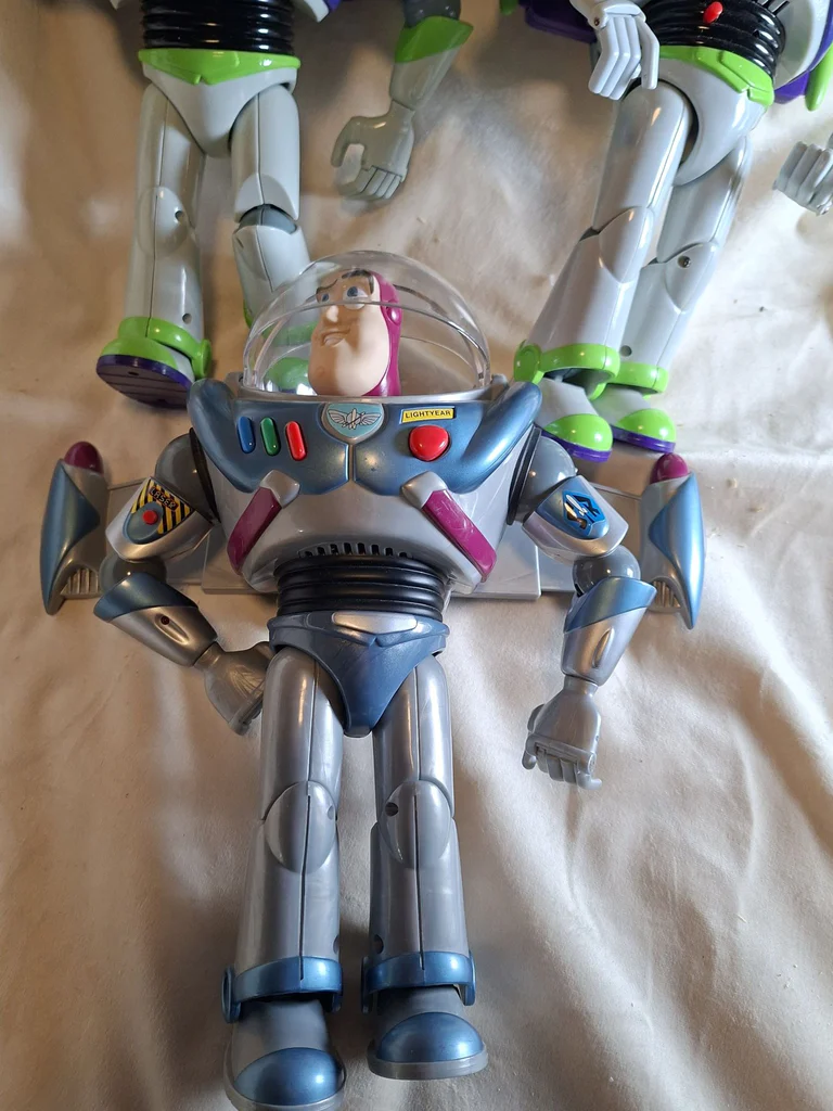 Three Vintage Disney Buzz Lightyear Action Figures - image 4 of 8