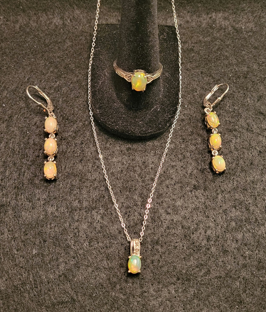 Vintage Sterling & Opal Jewlery Matching Set - image 1 of 8