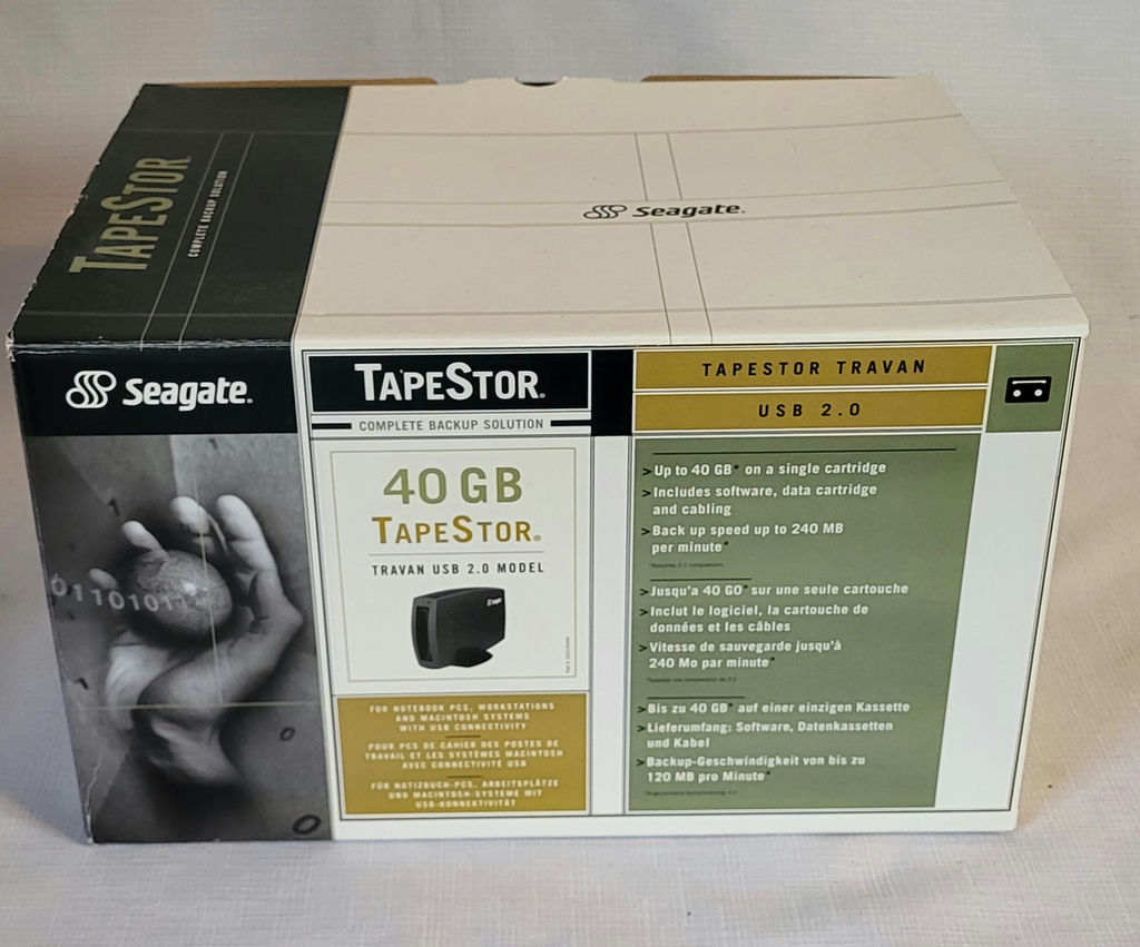Seagate Tapestor Complete Backup Solutions w/4 New Tapes☆New In Box - image 1 of 6