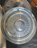 Lot of 7 Vintage Hub Caps - thumbnail 6 of 6