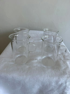 Set of four glass mugs with packaging label - Image 1 of 2