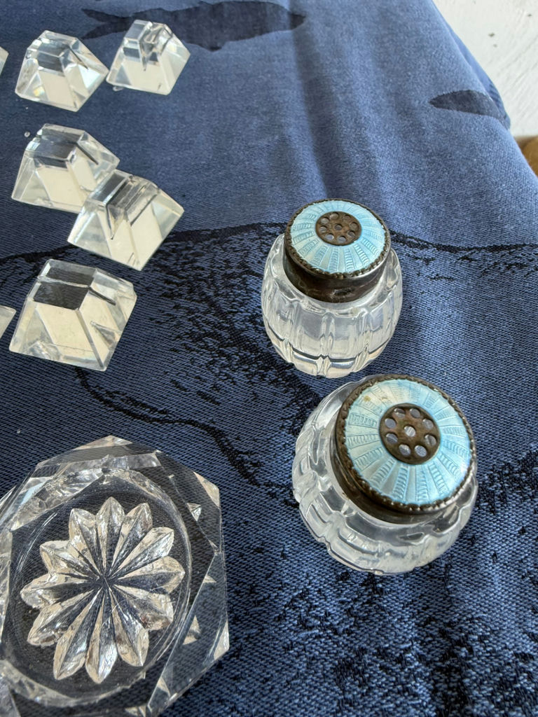 Crystal glass salt and pepper shakers with blue lids and assorted crystal knobs - image 2 of 3