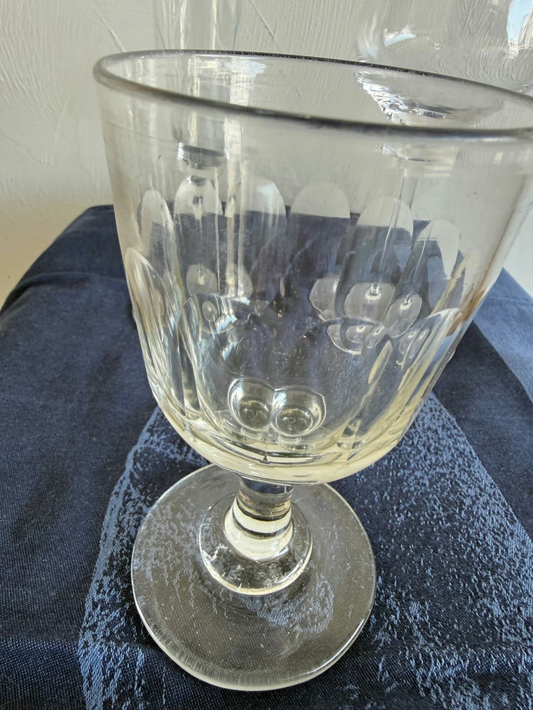 Glass stemware set: goblet, champagne flutes, and etched glass - image 2 of 6