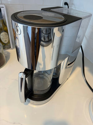 Russell Hobbs drip coffee maker with glass carafe - Image 1 of 3