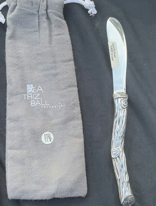 Beatriz Ball Gator Tray with Knife and Accessories - image 3 of 9