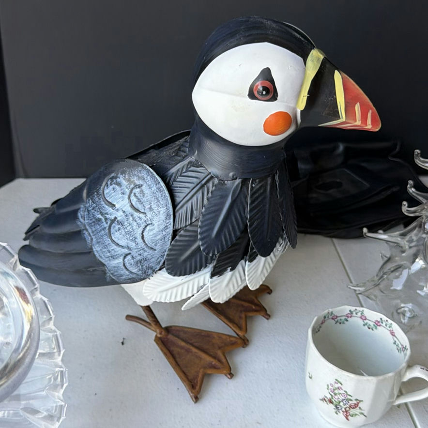 Assorted decorative glassware, jewelry, textiles, and accessories - image 5 of 10