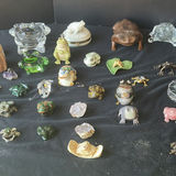 Frog Figurines and Crystal Specimens Collection - thumbnail 3 of 11