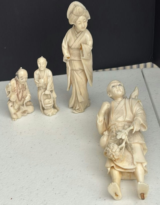 Decorative Lacquerware Panels, Russian Nesting Doll, Figurines, and Folding Screen - image 10 of 11