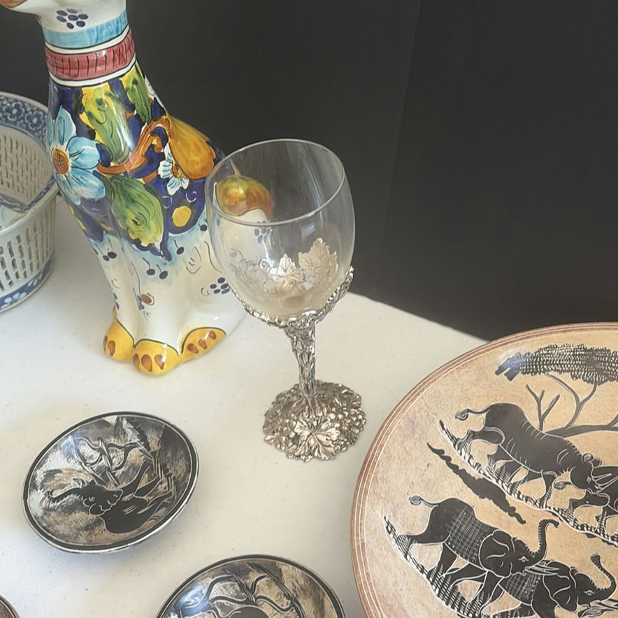 Assorted decorative ceramics, glassware, and wooden containers - image 19 of 19