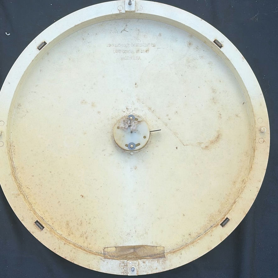 Round Tiger Fuel Company Advertising Gauge Sign - image 4 of 4
