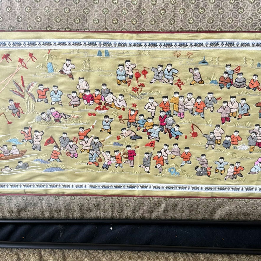 Two framed Chinese silk embroidery panels with dragon and folk scenes - image 8 of 9