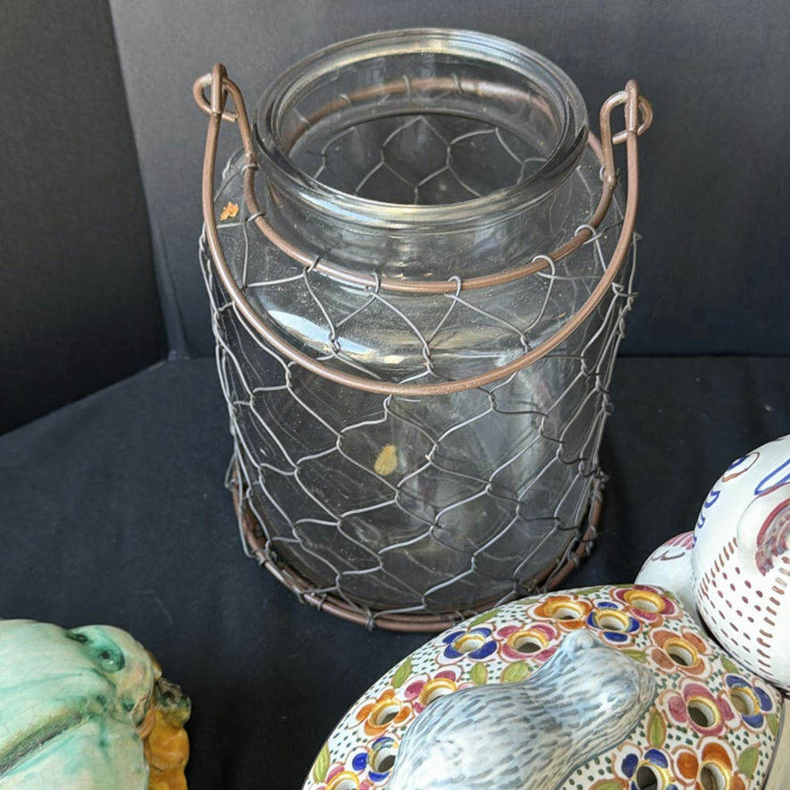 Assorted Decorative Ceramics and Textile Item - image 7 of 10