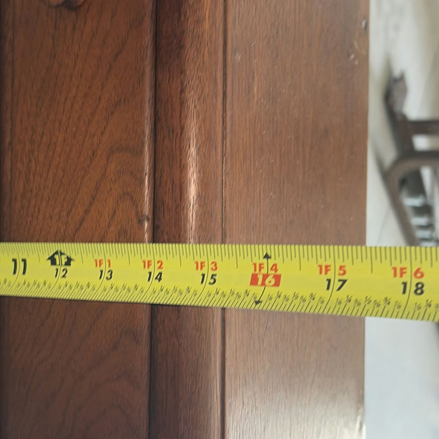 Wooden three-drawer dresser - image 5 of 5