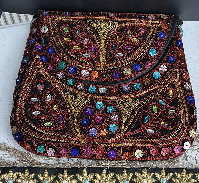 Decorative Embroidered Textile Mats and Beaded Pouches - image 4 of 7