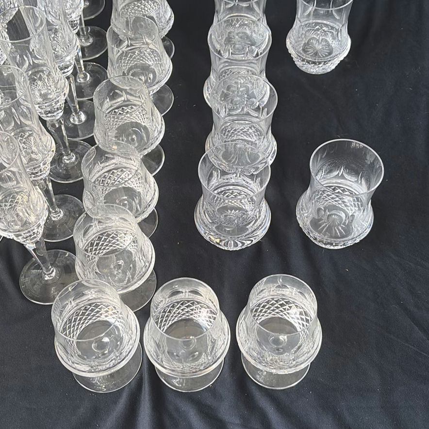 Crystal glassware collection with champagne flutes and tumblers - image 2 of 6