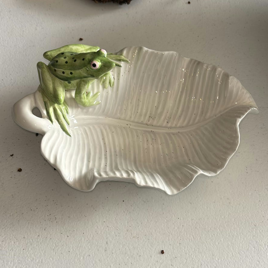 Assorted Decorative Ceramics and Home Decor Items - image 4 of 11