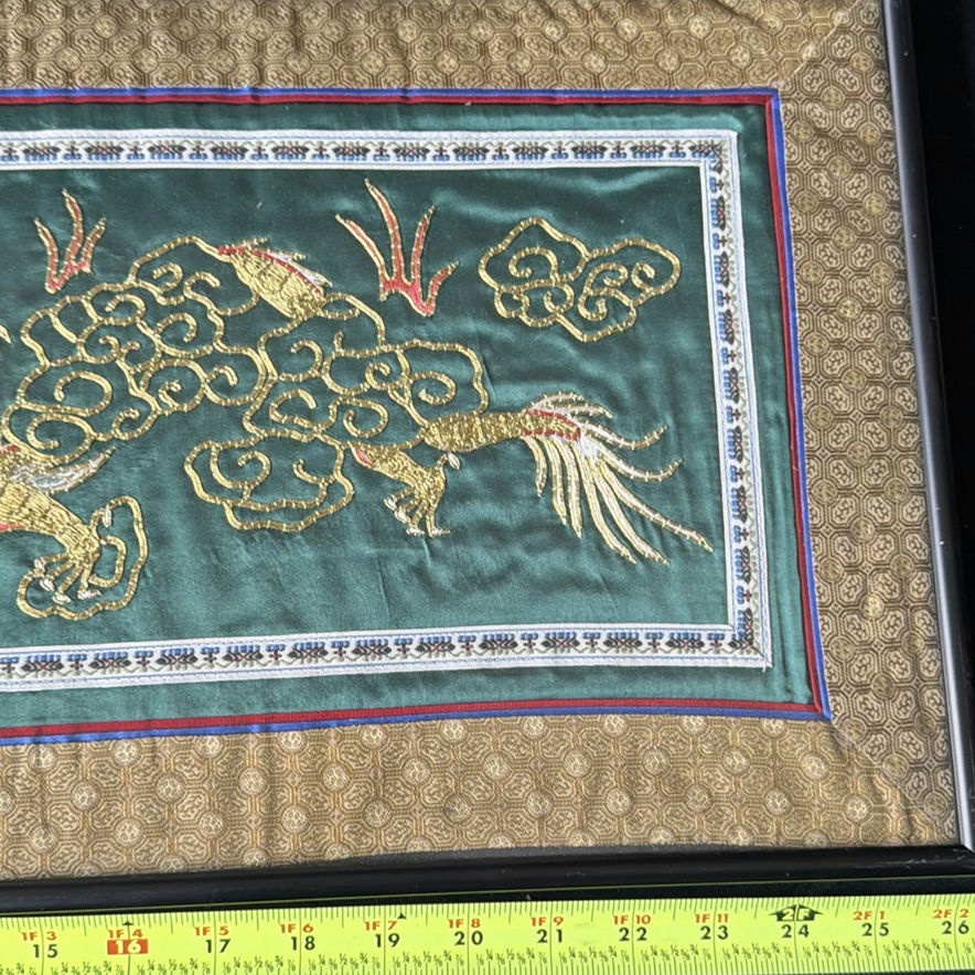 Two framed Chinese silk embroidery panels with dragon and folk scenes - image 6 of 9