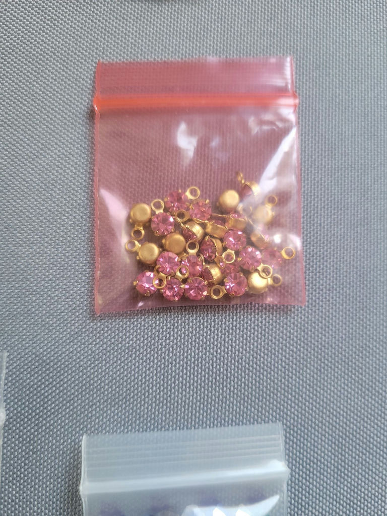 Swarovski assorted beads - image 4 of 9