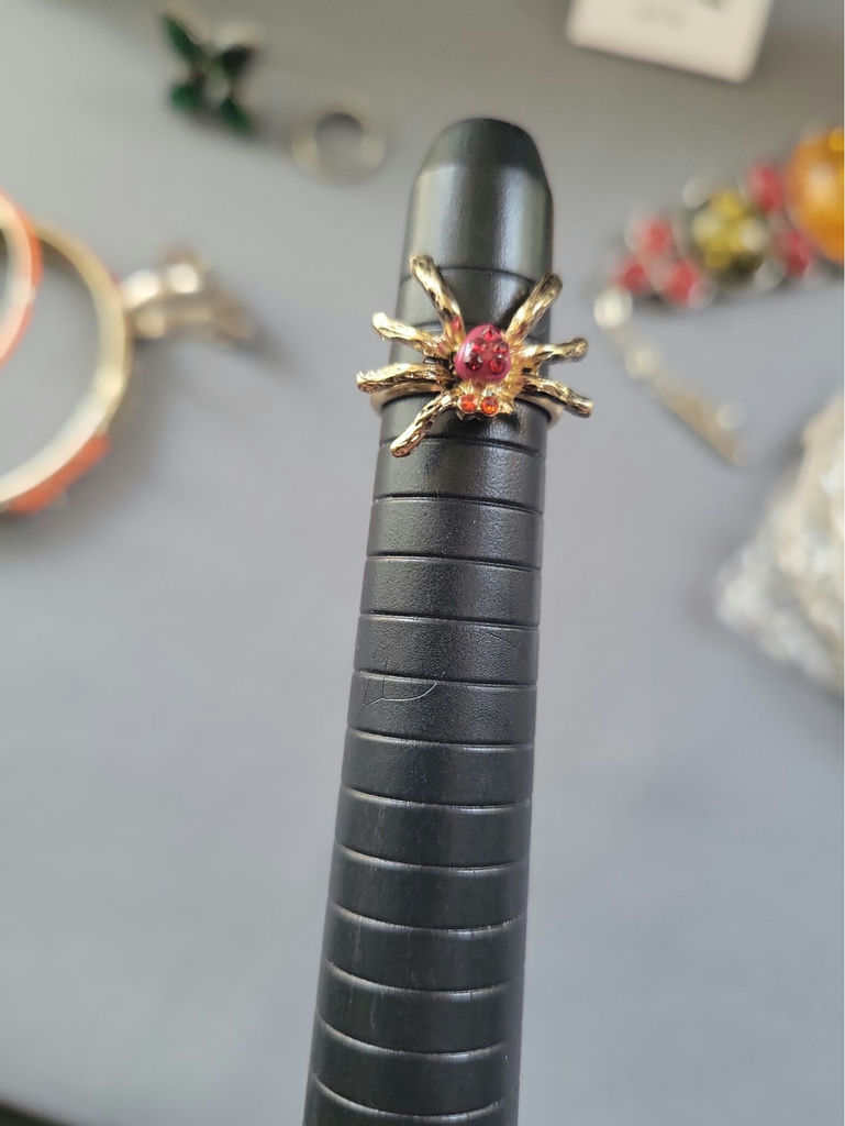 Assorted jewelry: necklace, bracelets, rings, and earrings - image 9 of 19