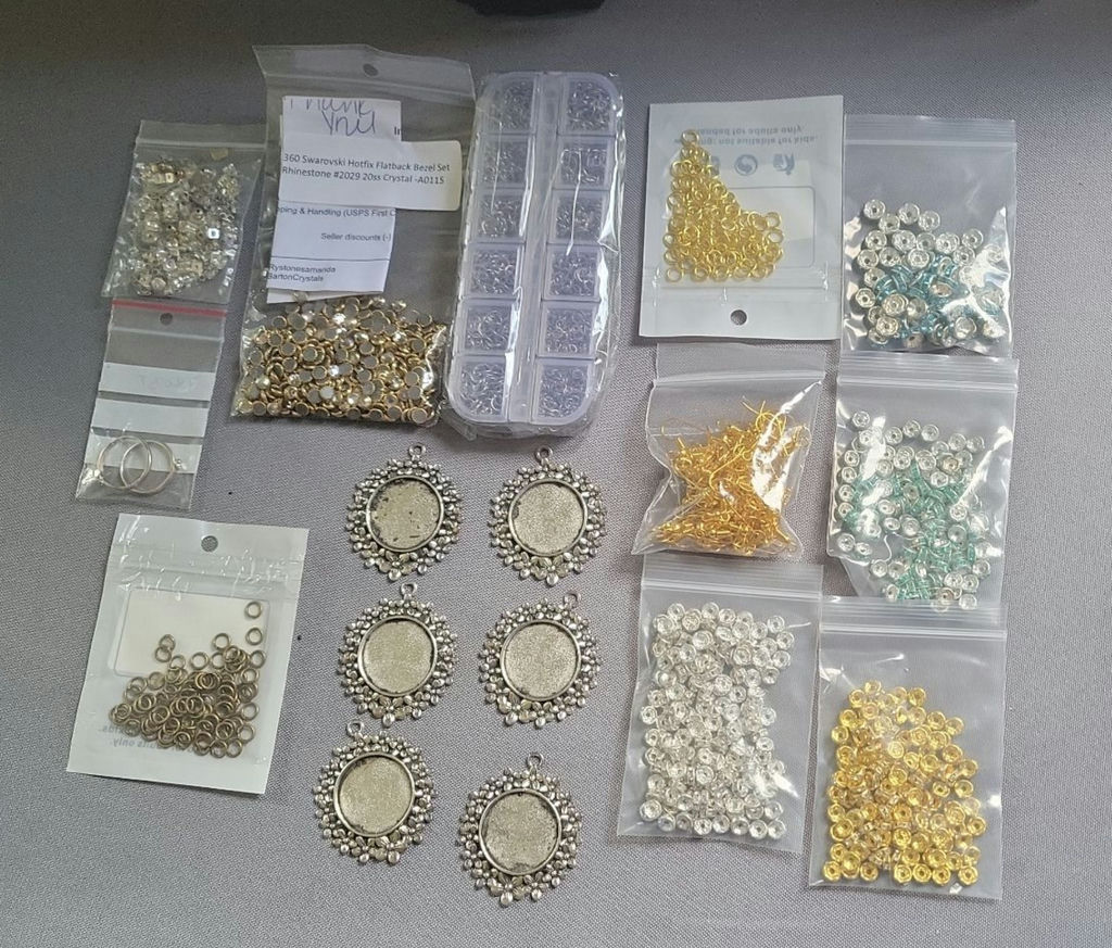 Swarovski Elemnts and assorted jewelry making findings and components - image 1 of 11