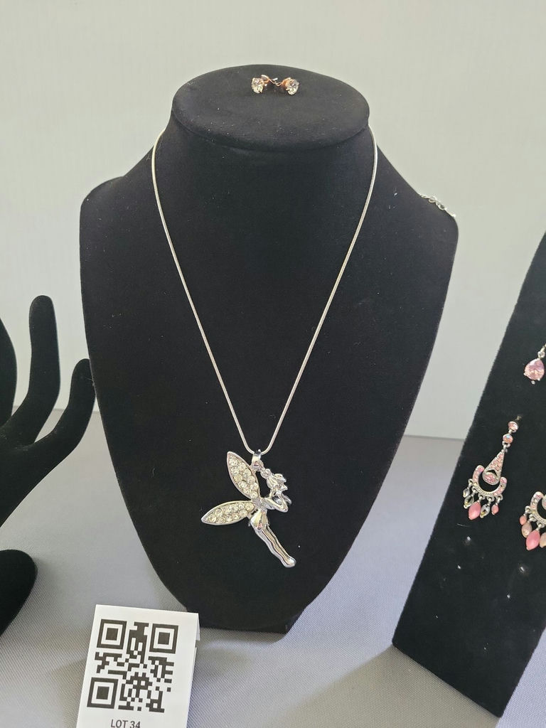 Swarovski Elements and Assorted Costume Jewelry Set with Necklace, Bracelet, Earrings, and Studs - image 4 of 8
