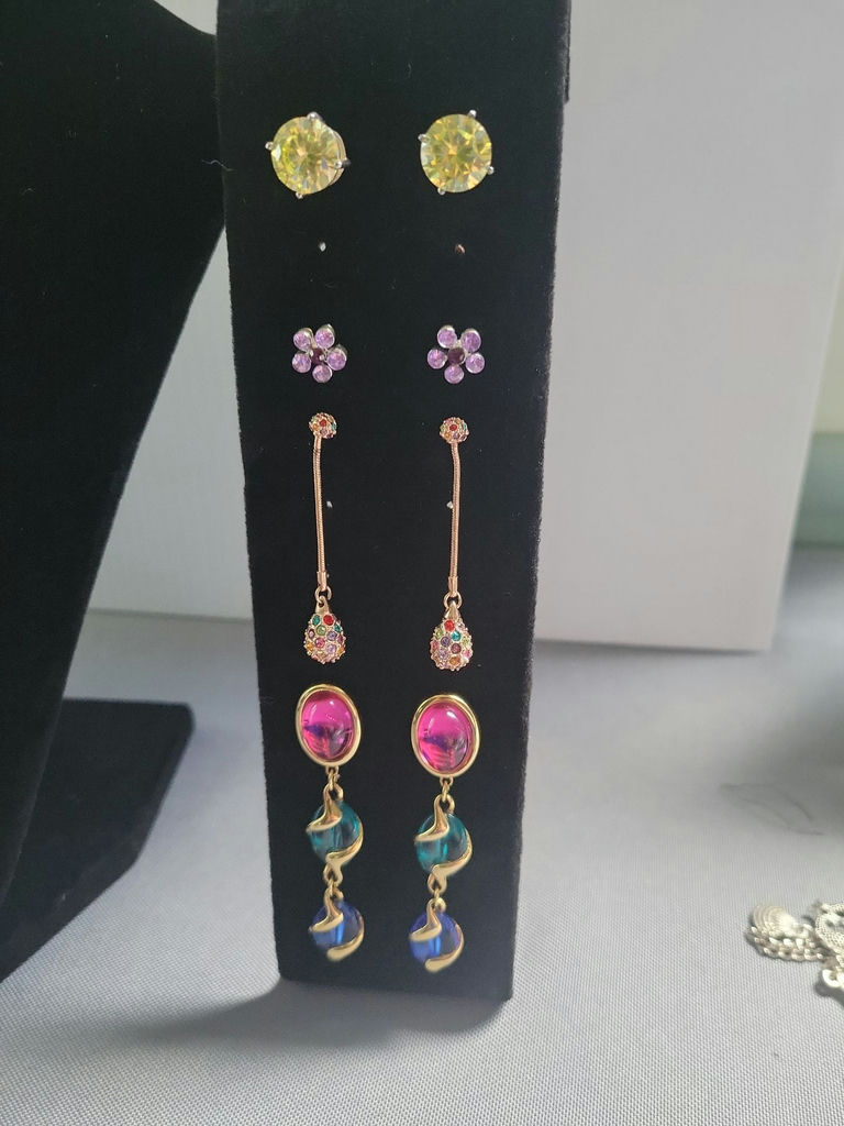 Swarovski Elements and Assorted Jewelry Collection with Rings, Necklace, Bracelet, and Earrings - image 10 of 15