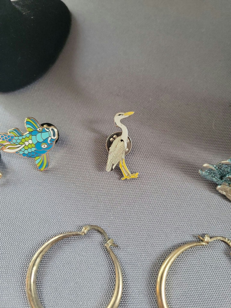 Assorted sea-themed jewelry collection - image 5 of 20
