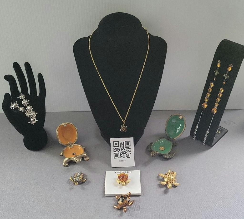 Turtle-Themed Jewelry and Trinket Collection - image 1 of 16