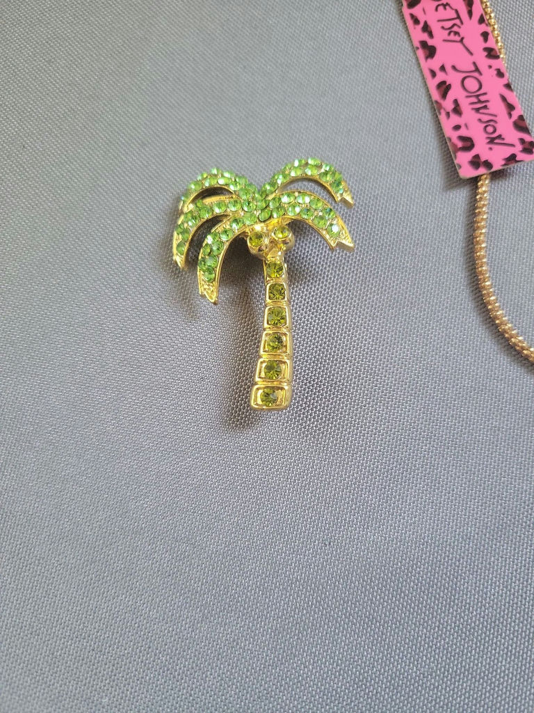 Betsy Johnson assorted jewelry pins and pendants - image 2 of 10