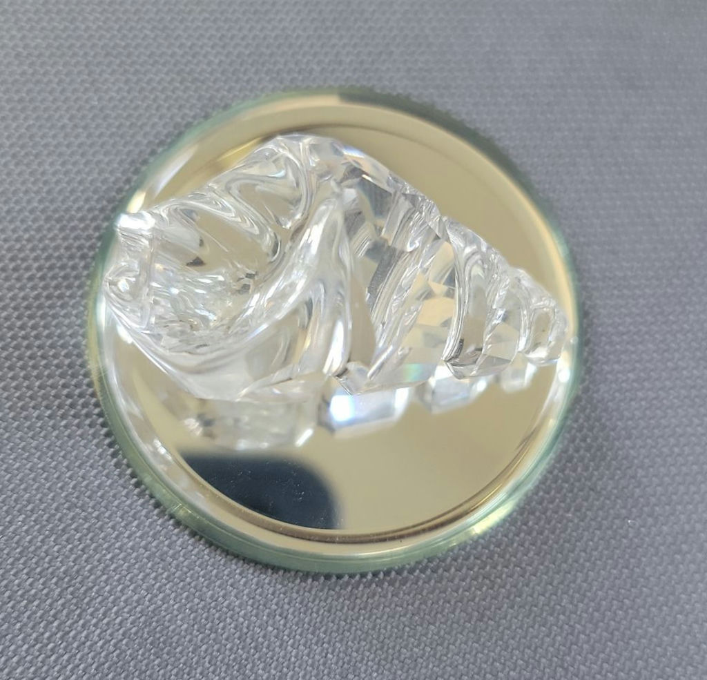 Swarovski Crystal Figurines and Decorative Pieces - image 3 of 12