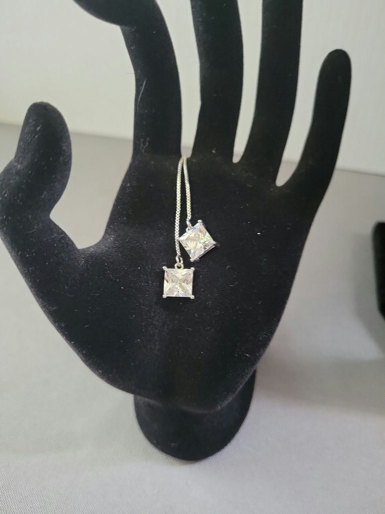 Assorted Jewelry Including Necklace, Earrings, and Rings - image 2 of 13