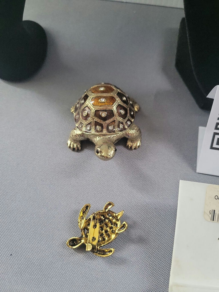 Turtle-Themed Jewelry and Trinket Collection - image 8 of 16