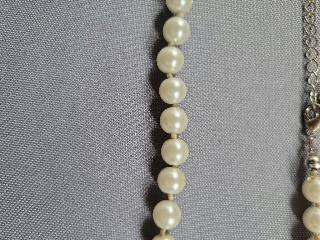 Pearl Jewelry Collection (Necklaces, Bracelets, and Earrings) - image 7 of 19