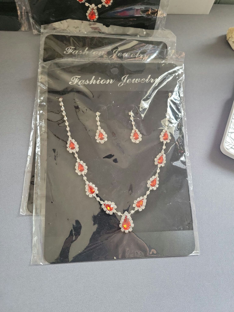 Assorted fashion jewelry sets with colored gemstones - image 7 of 8