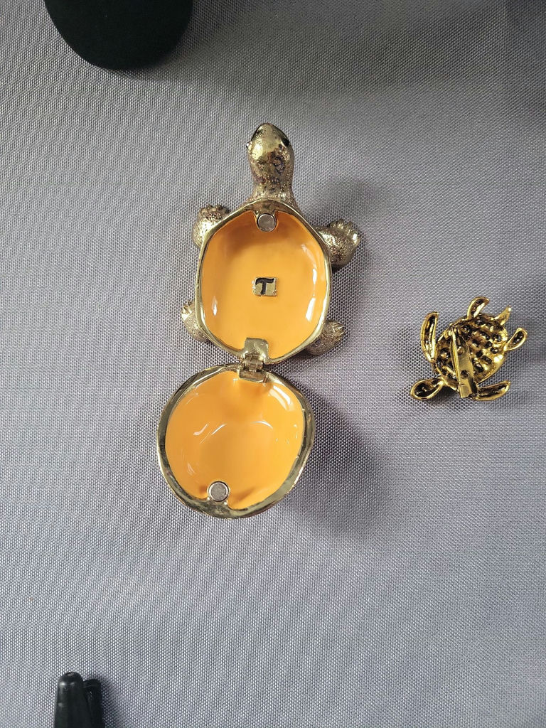 Turtle-Themed Jewelry and Trinket Collection - image 9 of 16