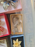 Assorted Brooches and Pins - thumbnail 5 of 18
