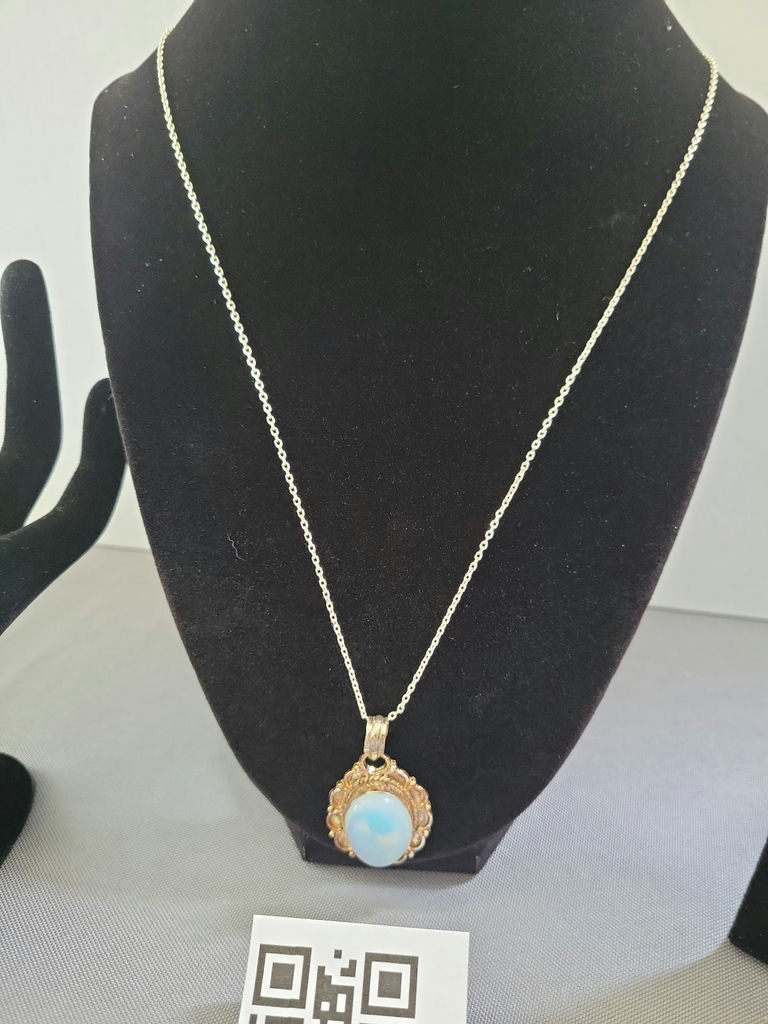 Assorted Jewelry Including Necklace, Earrings, and Rings - image 7 of 13