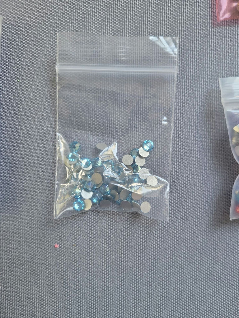 Swarovski assorted beads - image 6 of 9