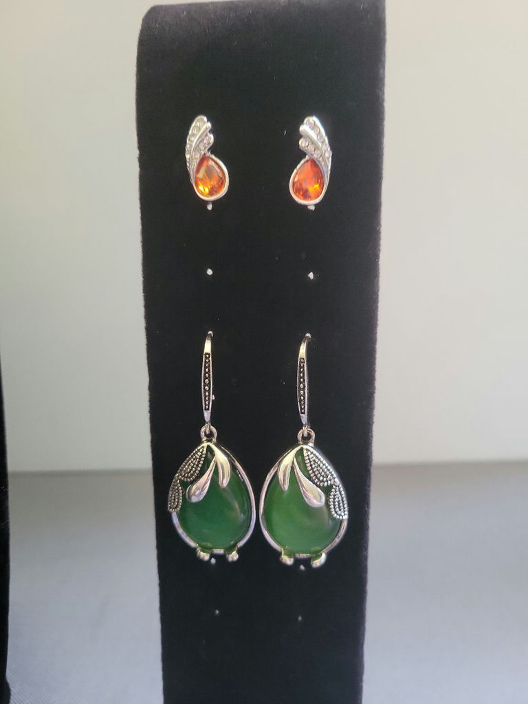 Assorted silver jewelry set: bangles, rings, necklace, and earrings - image 12 of 15