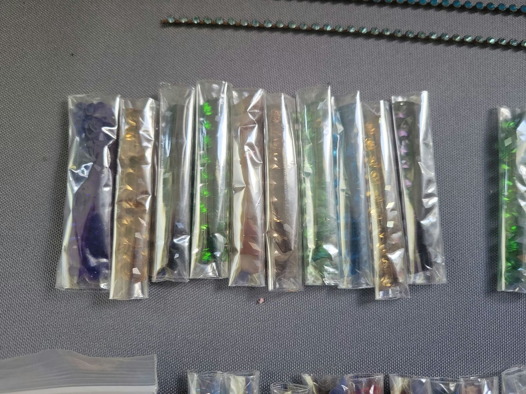 Swarovski assorted beads - image 2 of 9