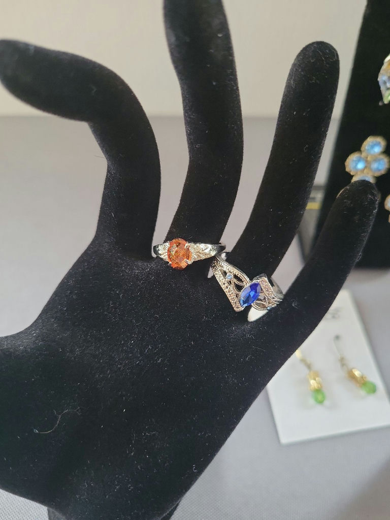 Assorted jewelry collection: rings, earrings, and pendant necklace - image 5 of 15