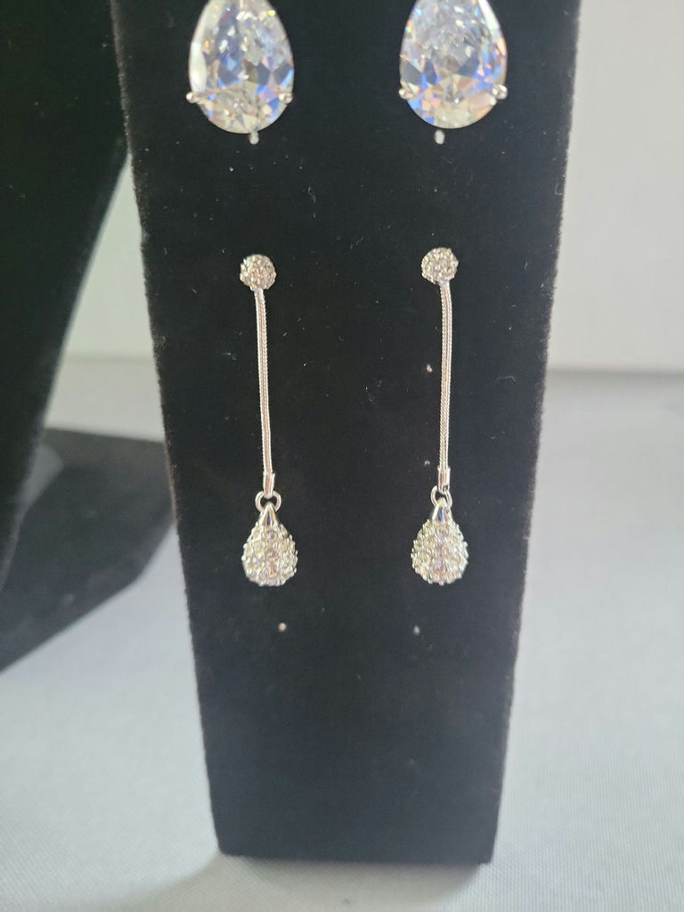 Assorted Silver-Tone Jewelry Set - image 13 of 14